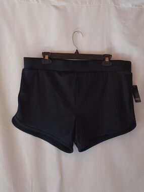 Torrid Active Swim Shorts Dolphin Hem Black High-Rise 4 Inch Size 1X NEW